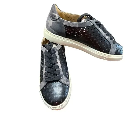 GILI Women’s Adalie Lace Up Sneakers Black Perforated Camo Trim Size 8M NWB - Picture 1 of 16
